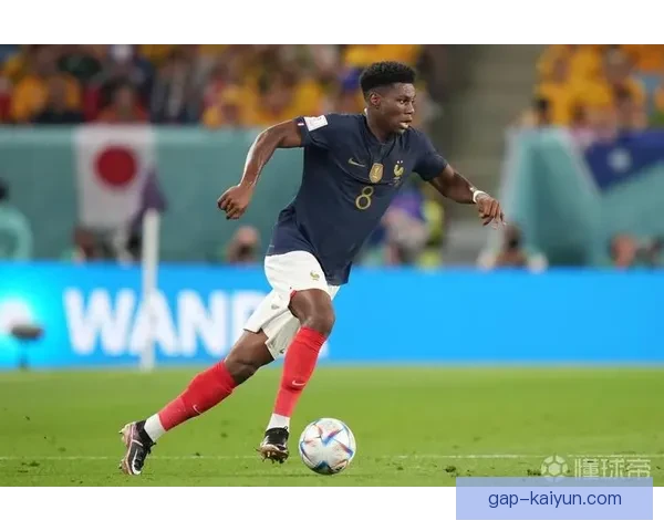 楚阿梅尼防守站位逐渐稳定，近期表现值得关注