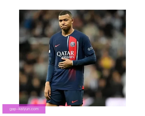 阿什拉夫2025赛季数据值得关注，表现稳健助力球队争冠。