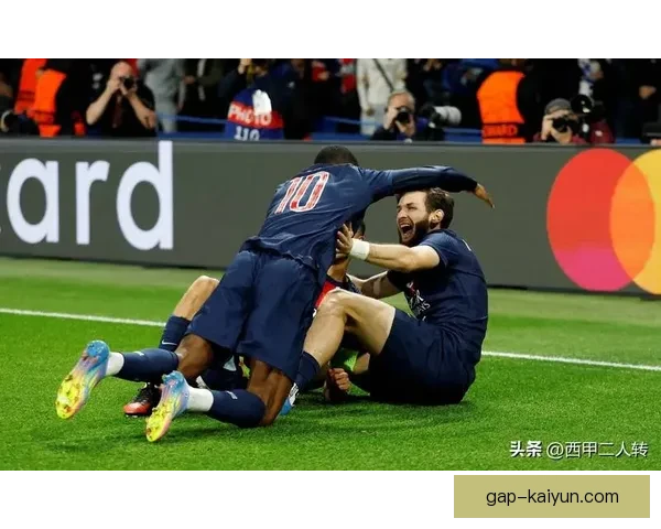 恩里克球队执行标准持续提升，备受关注的战术表现引发热议